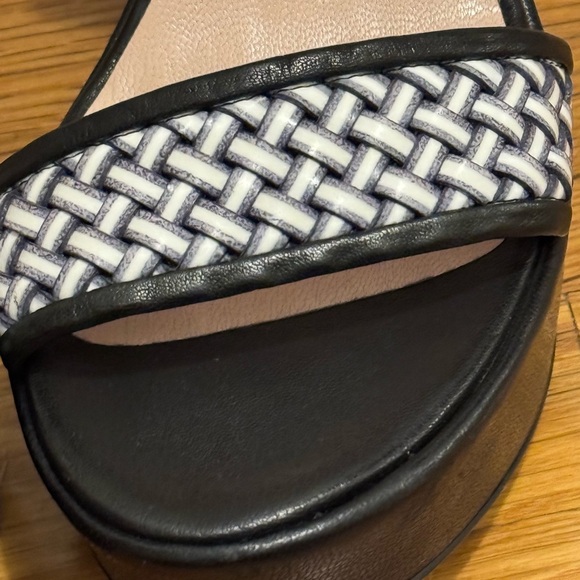 STUART WEITZMAN Black
Holiday Pipe Open Toe Platform
Wedge Size 7.5 7 1/2‎ Shoes - Picture 8 of 16